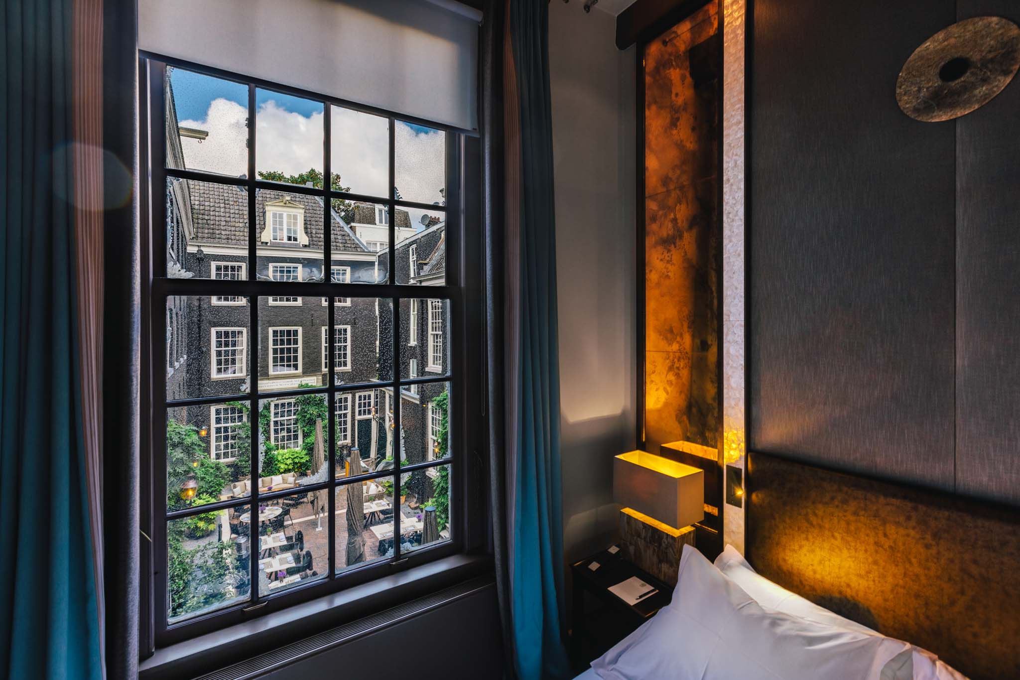 Loxura - Room View - The Dylan Amsterdam